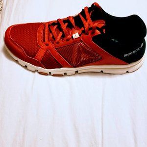 Reebok Real Flex 10.5 like new Mens Red/Black